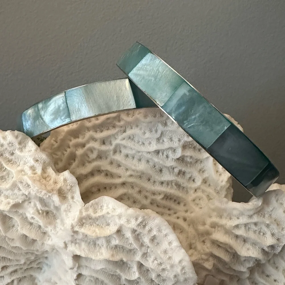 Blue Shell Bracelet Set - Picture 8 of 8